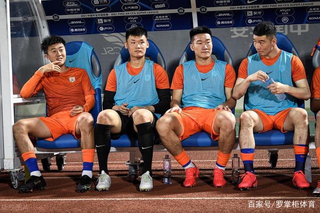 再就业！前皇马主帅阿韦洛亚执教富勒姆 双方签约三年
